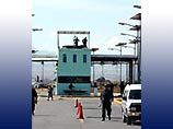 В понедельник зэки заплатили за целую страницу в одной из популярных ежедневных газет Мексики Reforma и обратились с письмом к президенту страны Висенте Фоксу с просьбой уважать их человеческие права В понедельник зэки заплатили за целую страницу в одной из популярных ежедневных газет Мексики Reforma и обратились с письмом к президенту страны Висенте Фоксу с просьбой уважать их человеческие права
