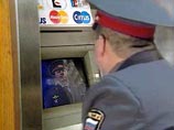 Он отметил, что в субботу вечером сотрудники Савеловской межрайонной прокуратуры задержали милиционера-водителя первого отдела вневедомственной охраны при УВД Северного админстративного округа Он отметил, что в субботу вечером сотрудники Савеловской межрайонной прокуратуры задержали милиционера-водителя первого отдела вневедомственной охраны при УВД Северного админстративного округа