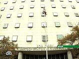 С ходатайством о назначении фирмы-консультанта выступили адвокаты российской нефтяной компании, которые добиваются через хьюстонский суд начала процедуры банкротства с целью спасти активы ЮКОСа от распродажи С ходатайством о назначении фирмы-консультанта выступили адвокаты российской нефтяной компании, которые добиваются через хьюстонский суд начала процедуры банкротства с целью спасти активы ЮКОСа от распродажи