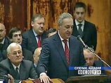 Сухуми в субботу приведен к присяге новый президент Абхазии Сергей Багапш. Багапш принес присягу на верность народу Абхазии, положив руку на конституцию непризнанной республики Сухуми в субботу приведен к присяге новый президент Абхазии Сергей Багапш. Багапш принес присягу на верность народу Абхазии, положив руку на конституцию непризнанной республики