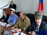 Руководство Чечни ежедневно занимается вопросами возвращения к мирной жизни тех боевиков, которые оказались в рядах незаконных вооруженных формирований, будучи обманутыми их главарями Руководство Чечни ежедневно занимается вопросами возвращения к мирной жизни тех боевиков, которые оказались в рядах незаконных вооруженных формирований, будучи обманутыми их главарями