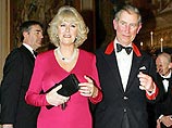 Более половины британцев уверены, что принцу Уэльскому Чарльзу незачем отказываться от трона после женитьбы на Камилле Паркер-Боулз