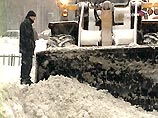 В ГИБДД напомнили, что водителям необходимо соблюдать скоростной режим и дистанцию, а также правила парковки В ГИБДД напомнили, что водителям необходимо соблюдать скоростной режим и дистанцию, а также правила парковки
