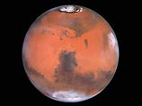 Двое ученых из NASA утверждают, что на Марсе есть жизнь. Об этом они сообщили в воскресенье на закрытом совещании с руководством агентства