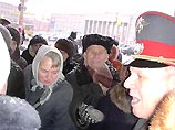 В Калининграде проходит многочисленный митинг протеста против монетизации и повышения тарифов ЖКХ