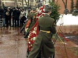 В среду на центральных улицах города пройдут митинги и шествия, состоится возложение венков и цветов к Могиле неизвестного солдата у Кремлевской стены