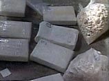 В ходе следственно-оперативных мероприятий с ранее арестованным матросом теплохода "Полар-Гондурас" в тайнике обнаружили и изъяли 66,5 килограмма кокаина