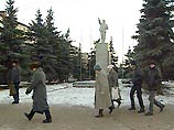 В Ульяновске прошел митинг против строительства Троицкого собора на площади Ленина