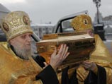 Православные верующие проводили мощи Елисаветы и Варвары из Москвы в Иерусалим