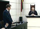 Апелляционный суд Литвы признал экс-президента Литвы Роландаса Паксаса виновным в разглашении государственной тайны спонсору его предвыборной кампании Юрию Борисову, но освободил его от ответственности