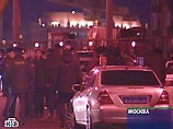 Однако сотрудникам милиции удалось открыть ответный огонь и, по предварительным данным, у скрывающегося "джипа" выбиты стекла" Однако сотрудникам милиции удалось открыть ответный огонь и, по предварительным данным, у скрывающегося "джипа" выбиты стекла"