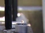 Полгода с окончания событий в Беслане. На окраине города нашли груду детской обуви и одежды Полгода с окончания событий в Беслане. На окраине города нашли груду детской обуви и одежды