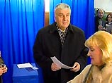 Данные exit-polls: на выборах в парламент Молдавии побеждают коммунисты Данные exit-polls: на выборах в парламент Молдавии побеждают коммунисты