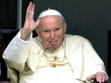 Папа Римский примет участие в пасхальных богослужениях, однако его участие будет предельно ограничено