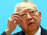 Глава Гонконга уходит с поста за два года до окончания своих полномочий