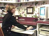 Они обращаются в эту глобальную компьютерную сеть в поисках информации по работе, общаются с друзьями, находят развлечения по своему вкусу Они обращаются в эту глобальную компьютерную сеть в поисках информации по работе, общаются с друзьями, находят развлечения по своему вкусу