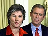 Хьюз входит в число самых близких к Джорджу Бушу людей и была главным "пиарщиком" обеих его президентских предвыборных кампаний