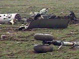 В ходе расследования катастрофы вертолета Ми-8, потерпевшего аварию 10 марта в Чечне, в его хвостовой части обнаружены несколько пулевых отверстий. Об этом заявил в субботу "Интерфаксу" источник в комиссии по расследованию катастрофы