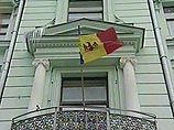 Около посольства Молдавии прошел пикет в поддержку арестованного Валерия Пасата Около посольства Молдавии прошел пикет в поддержку арестованного Валерия Пасата
