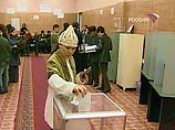 Выборы в парламент Киргизии - оппозиция заявляет о нарушениях Выборы в парламент Киргизии - оппозиция заявляет о нарушениях