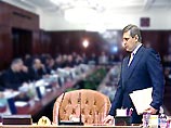 Михаил Касьянов сегодня днем будет обсуждать с депутатами госдумы изменения в бюджете России