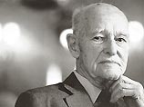 В США на 102-м году жизни скончался дипломат, предсказавший падение СССР В США на 102-м году жизни скончался дипломат, предсказавший падение СССР