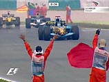 Французская конюшня Формулы-1 "Рено" выигрывает вторую гонку подряд