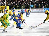 Архангельский "Водник" выигрывает кубок России по хоккею с мячом Архангельский "Водник" выигрывает кубок России по хоккею с мячом