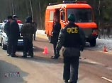 Машины главы РАО ЕЭС и его охраны были обстреляны утром 17 марта на выезде из поселка Жаворонки Одинцовского района Подмосковья. Перед тем как неизвестные открыли огонь, прогремел взрыв. Анатолий Чубайс не пострадал