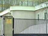 Ранее агентство ИТАР-ТАСС собщило, что неизвестные совершили вылазку против посольства России в Швеции - взорвали автомобиль, находившийся у жилого дома дипмиссии