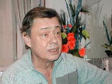 Николая Караченцова периодически усаживают в кресло Николая Караченцова периодически усаживают в кресло