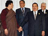 Муаммар Каддафи стал главной звездой завершившегося в четверг в Алжире 17-го саммита руководителей арабских стран