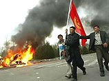 Из-за революции экономика Киргизии теряет ежедневно 1,2 млн долларов Из-за революции экономика Киргизии теряет ежедневно 1,2 млн долларов