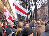 В Минске ОМОН разогнал несанкционированный митинг оппозиции (ФОТО) В Минске ОМОН разогнал несанкционированный митинг оппозиции (ФОТО)