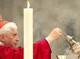 Торжественную мессу в соборе Святого Петра в Ватикане отслужил декан Коллегии кардиналов Йозеф Ратцингер