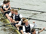 В воскресенье состоялась традиционная 151-я гребная гонка студенческих команд Оксфорда и Кембриджа