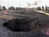 В Мосуле на севере Ирака смертник взорвал заминированный автомобиль на пути следования американского патруля у штаб-квартиры Демократической партии Курдистана В Мосуле на севере Ирака смертник взорвал заминированный автомобиль на пути следования американского патруля у штаб-квартиры Демократической партии Курдистана
