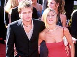 Звезда сериала "Друзья" Дженнифер Анистон, жена Брэда Пита, подала на развод через 11 недель после того, как пара объявила о разрыве отношений