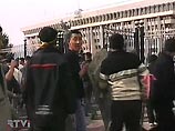 От киргизских беспорядков пострадали 10 китайцев От киргизских беспорядков пострадали 10 китайцев