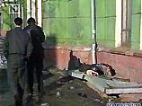 В Новосибирске пенсионера убило упавшей с крыши глыбой льда весом в тонну