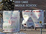 Сотрудники ФБР, расследующие обстоятельства, побудившие подростка открыть огонь в школе в американском штате Миннесота, арестовали сына местного индейского вождя