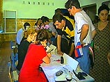 По данным избиркома Чечни, в выборах депутата Госдумы приняло 276 990 избирателей, это более 50% избирателей, но окончательные данные о выборах станут известны, ориентировочно, к 25 августа По данным избиркома Чечни, в выборах депутата Госдумы приняло 276 990 избирателей, это более 50% избирателей, но окончательные данные о выборах станут известны, ориентировочно, к 25 августа