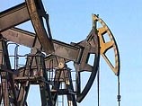 Рекордные цены на нефть стали двигателем экономического выздоровления после кризиса 1998 года, и в течение шести лет валовой внутренний продукт рос в среднем на 6,7%. Простые россияне, похоже, готовы отказаться от демократических свобод в обмен на стабиль Рекордные цены на нефть стали двигателем экономического выздоровления после кризиса 1998 года, и в течение шести лет валовой внутренний продукт рос в среднем на 6,7%. Простые россияне, похоже, готовы отказаться от демократических свобод в обмен на стабиль