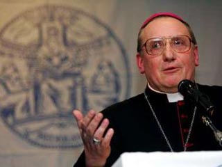 Архиепископ Кондрусевич уверен, что Иоанн Павел II будет причислен к лику святых