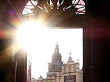 В день похорон Папы Иоанна Павла II, в пятницу 8 апреля, небеса потемнеют, произойдет солнечное затмение
