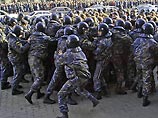 Белорусская оппозиция собирается свергнуть Лукашенко под голубыми знаменами в марте 2006-го Белорусская оппозиция собирается свергнуть Лукашенко под голубыми знаменами в марте 2006-го