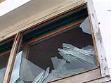 Взрыв произошел в четверг, в 18.30 по московскому времени. "Устройство было начинено поражающими элементами в виде металлического лома и гвоздей и эквивалентно по мощности пяти килограммам тротила", - сообщили в МВД Взрыв произошел в четверг, в 18.30 по московскому времени. "Устройство было начинено поражающими элементами в виде металлического лома и гвоздей и эквивалентно по мощности пяти килограммам тротила", - сообщили в МВД