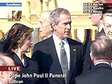 Они также показали силу мечты Иоанна Павла II: увидеть Буша молящимся неподалеку от Хатами, как это случится в пятницу на похоронах покойного понтифика, и объединить верующих всех религий в одну духовную общность. Это дорогого стоит