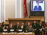Парламент Киргизии принял большинством голосов в понедельник отставку Аскара Акаева с поста президента страны. Депутаты также назначили дату выборов главы государства на 10 июля Парламент Киргизии принял большинством голосов в понедельник отставку Аскара Акаева с поста президента страны. Депутаты также назначили дату выборов главы государства на 10 июля