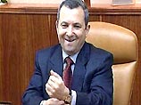 Премьер-министр Израиля Эхуд Барак отказался занять пост министра обороны в правительстве национального единства, которое формирует избранный глава кабинета Ариэль Шарон